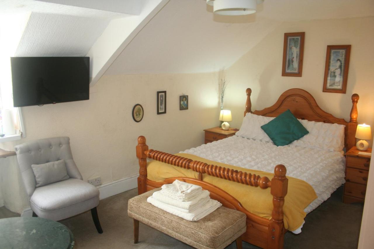 Coynant Farm Guesthouse - Farm Park Stay Свонсі Екстер'єр фото