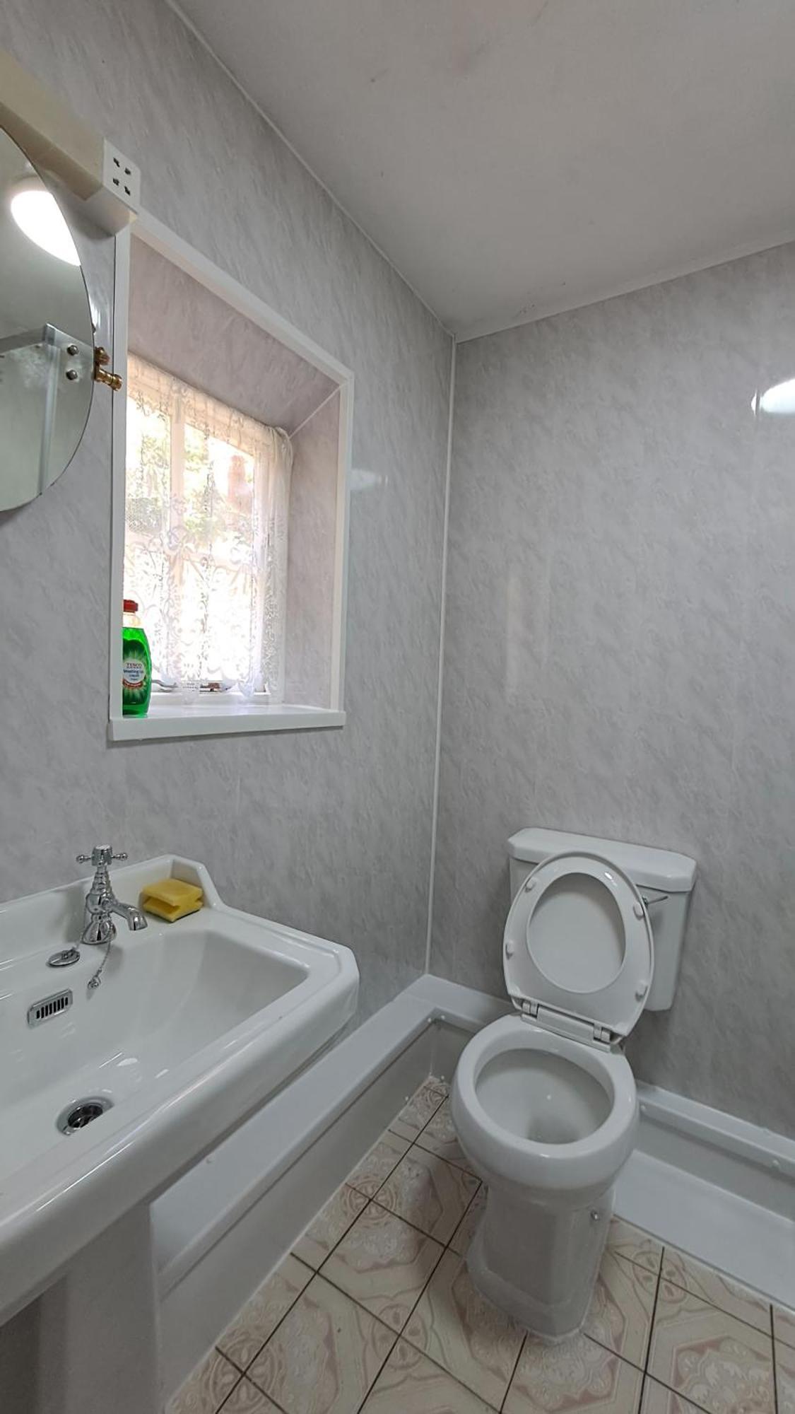 Coynant Farm Guesthouse - Farm Park Stay Свонсі Номер фото